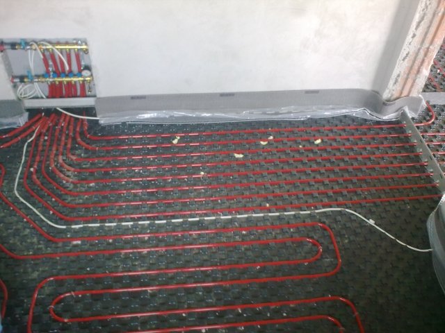 2 instalacja podogowa biurowca firmy lorken tech